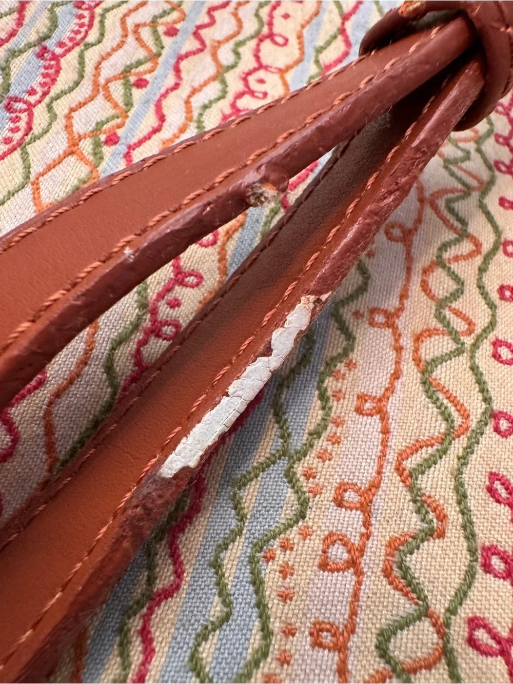 Spartina 449 De Renne Zipper Hipster - Floral Linen - NEEDS NEW STRAP or fixed